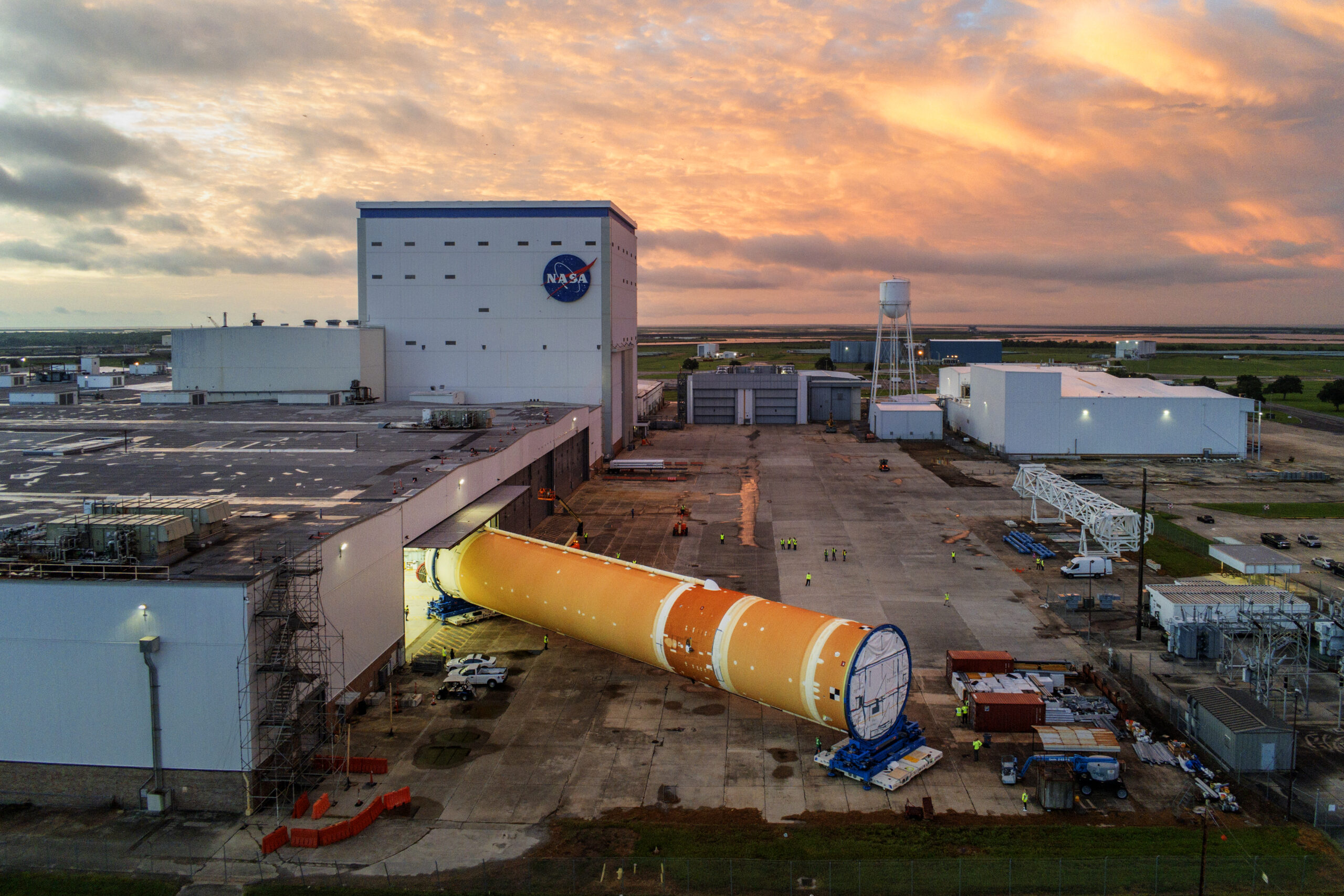 Artemis II Core Stage Moves from Final to VAB