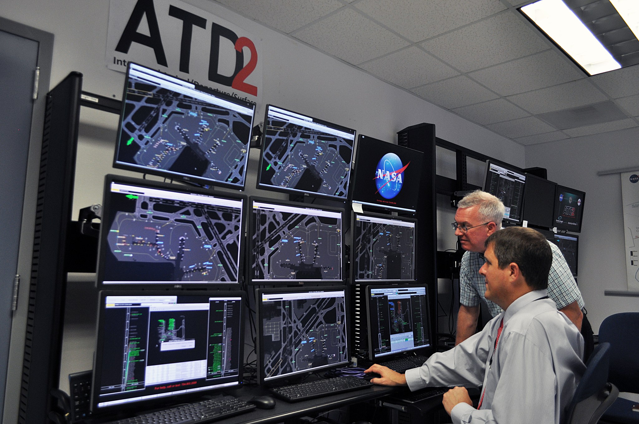 An Electronic Traffic Monitor for Airports 