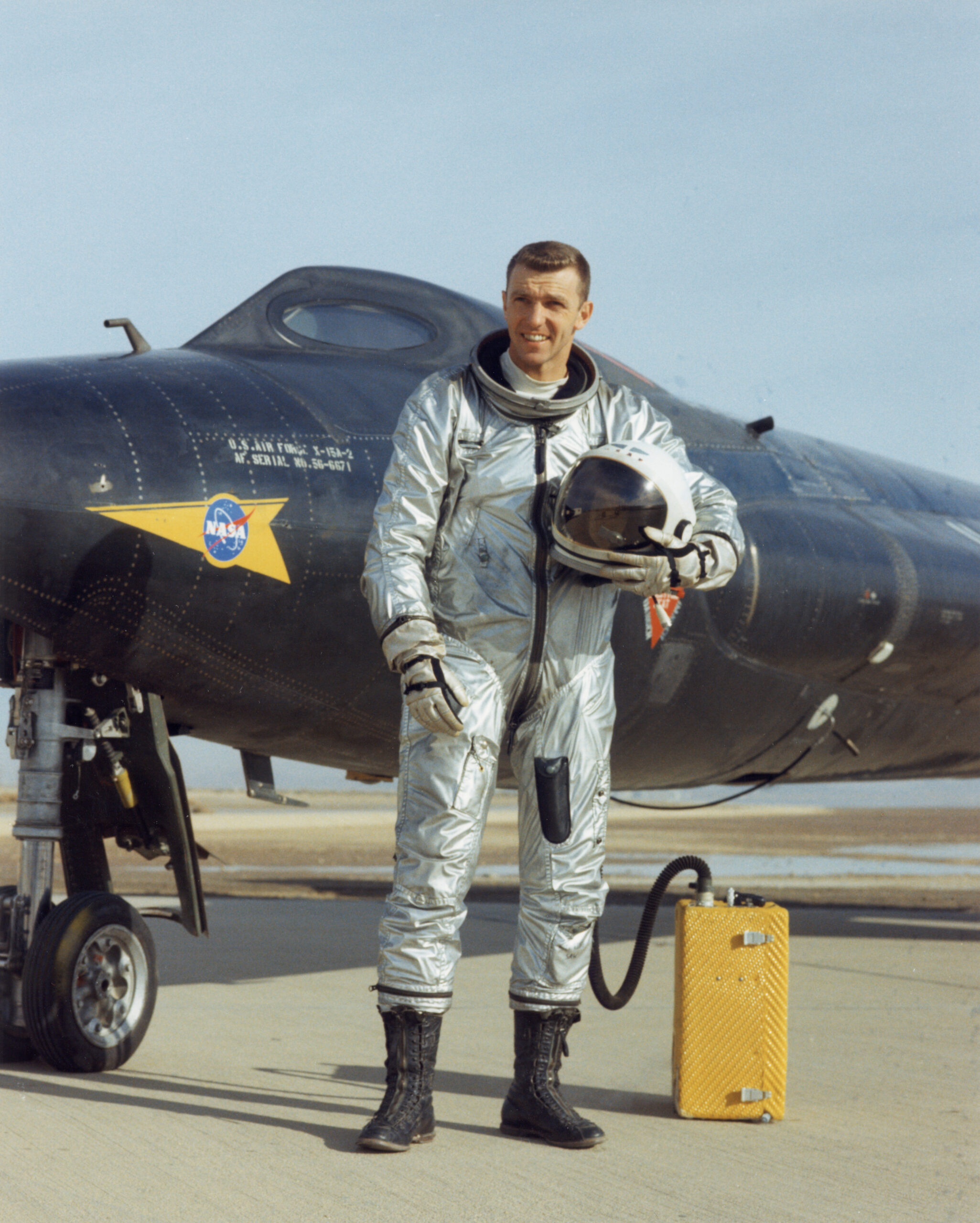 astronaut joe engle flies x 15